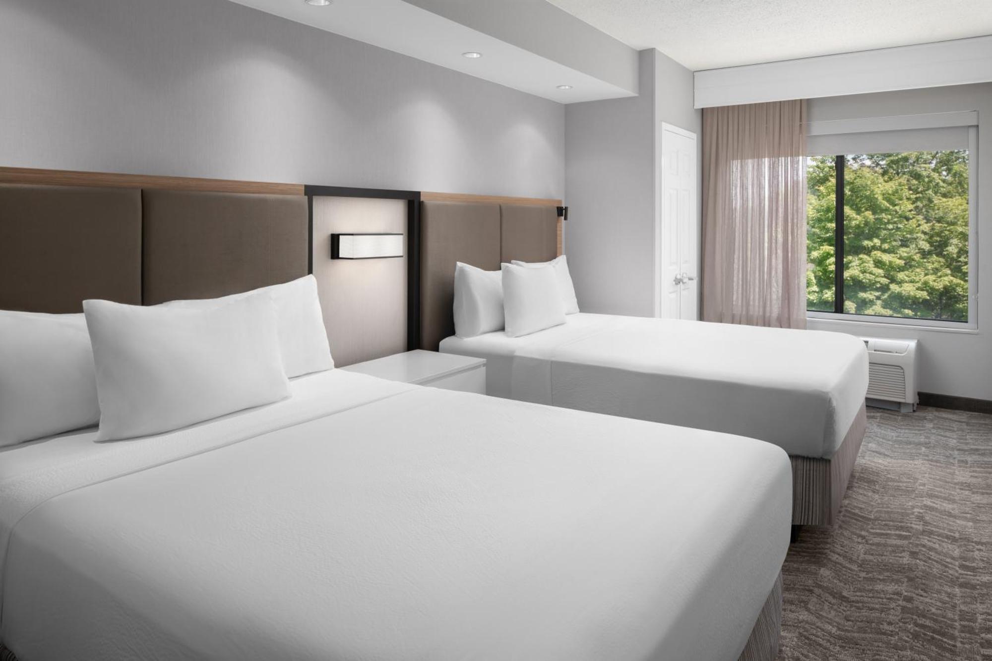 Springhill Suites By Marriott Grand Rapids Airport Southeast Cascade Exterior photo