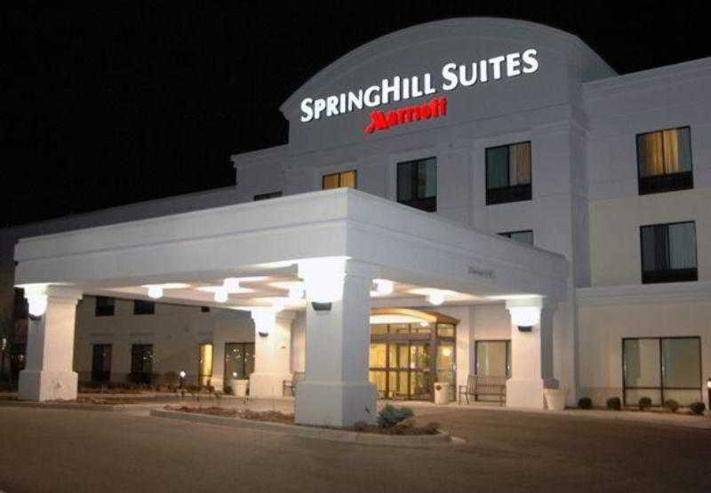 Springhill Suites By Marriott Grand Rapids Airport Southeast Cascade Exterior photo